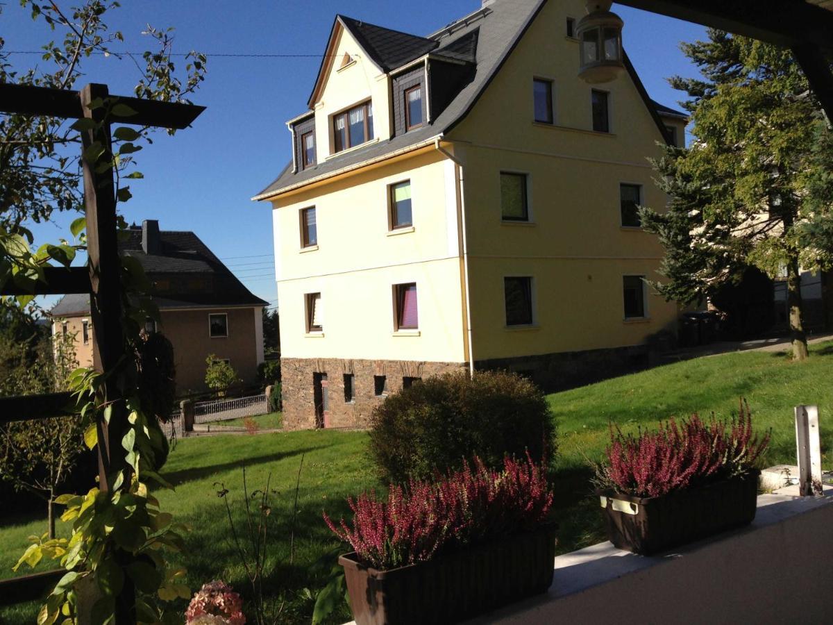 Apartmán Am Balkon Des Erzgebirges Bernsbach Exteriér fotografie