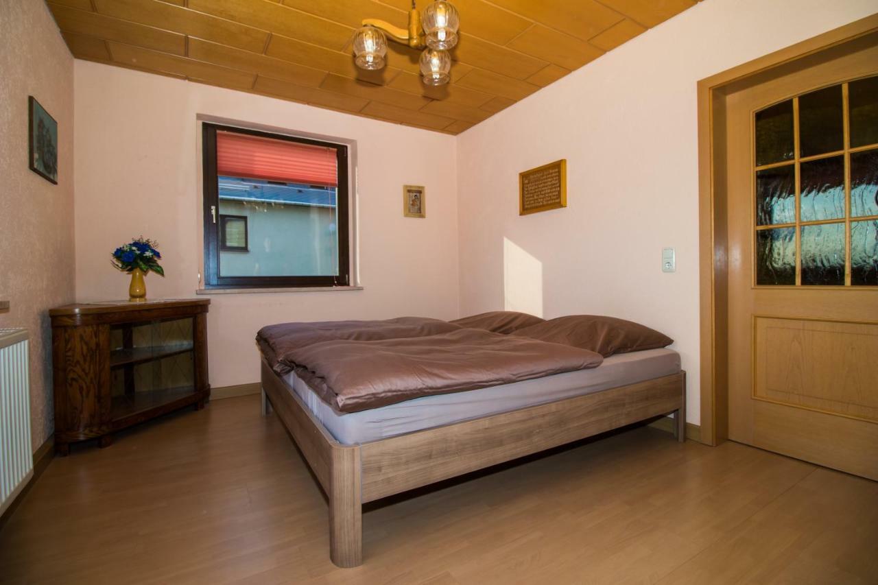 Apartmán Am Balkon Des Erzgebirges Bernsbach Exteriér fotografie